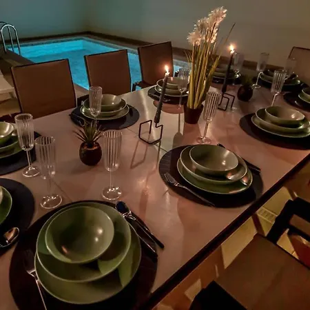 Вілла Marivital I Luxury I Heated Pool I Old Town Албуфейра